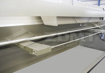 后擋料.jpg 后擋料.jpg